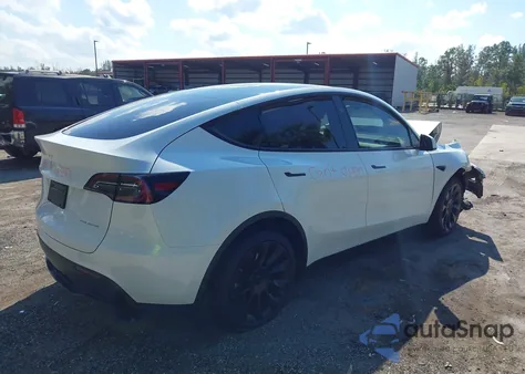 2023 Tesla Model Y Awd/Long Range Dual Motor All-Wheel Drive from USA, damaged, VIN 7SAYGDEE8PA162996